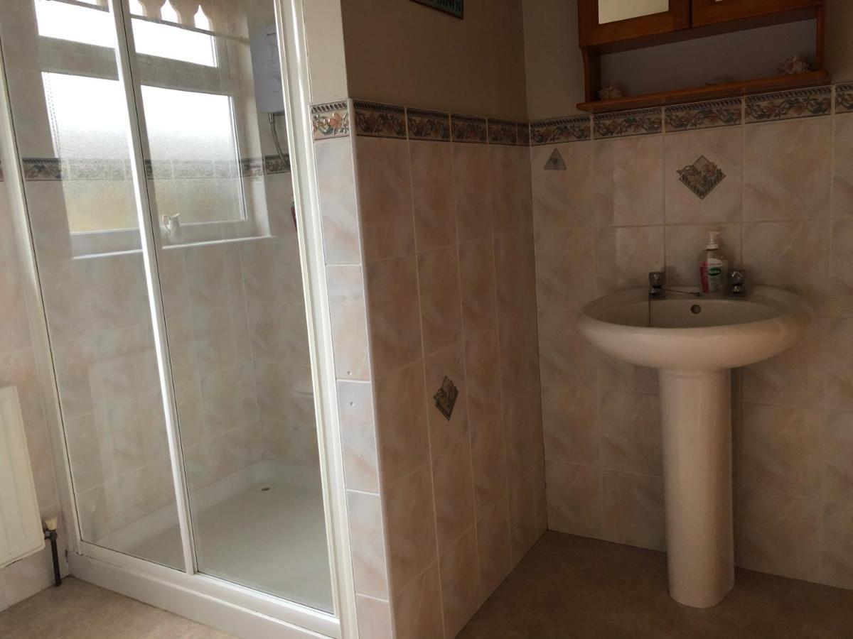 Moneydarragh Cottage With Uninterrupted Mountain And Sea Views- Hot Tub Available For Hire Annalong Bagian luar foto