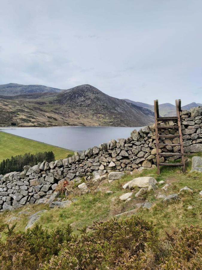 Moneydarragh Cottage With Uninterrupted Mountain And Sea Views- Hot Tub Available For Hire Annalong Bagian luar foto