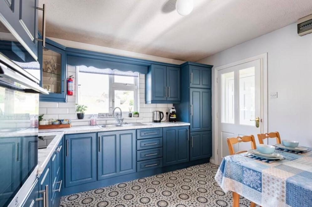 Moneydarragh Cottage With Uninterrupted Mountain And Sea Views- Hot Tub Available For Hire Annalong Bagian luar foto