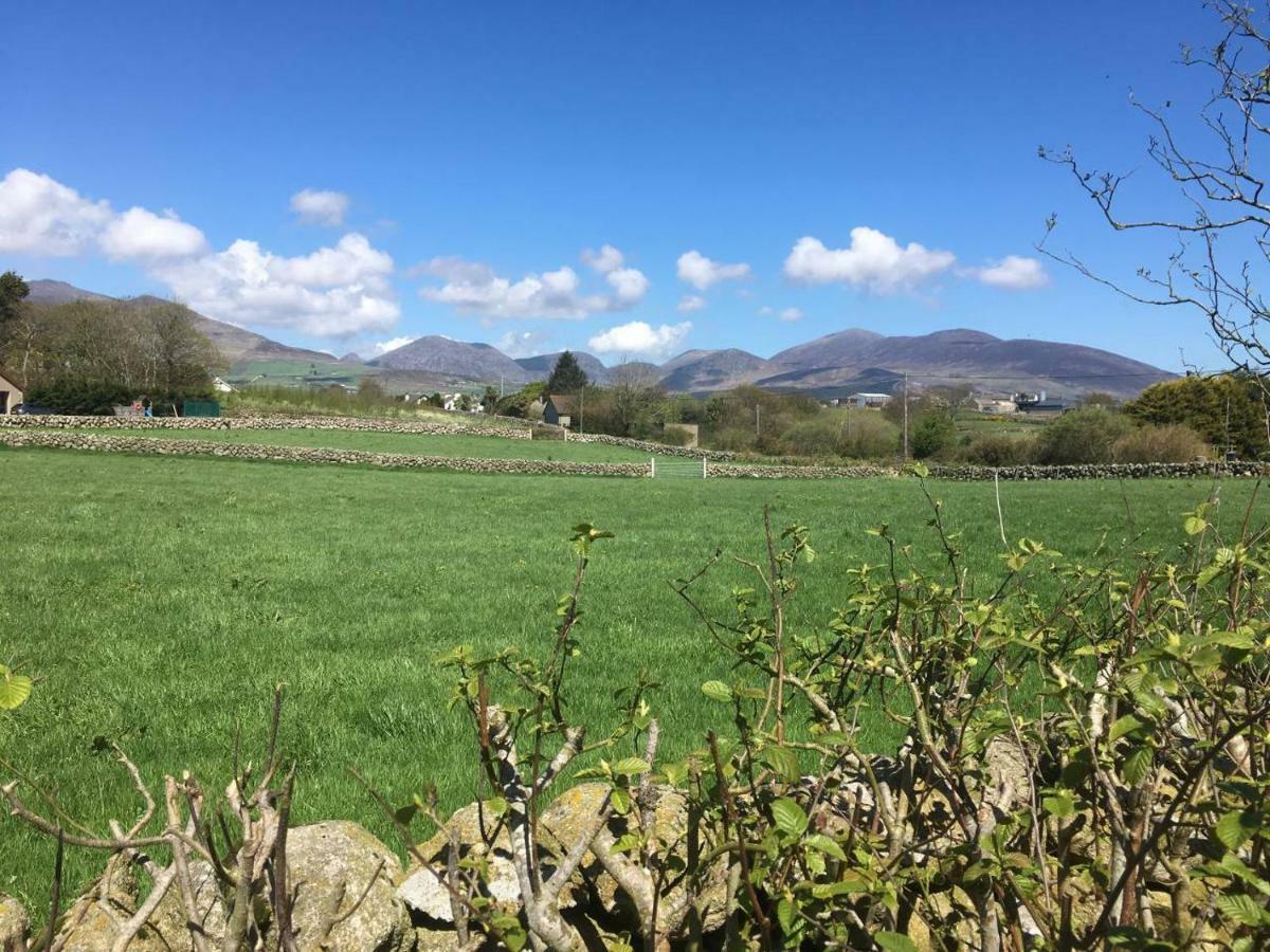 Moneydarragh Cottage With Uninterrupted Mountain And Sea Views- Hot Tub Available For Hire Annalong Bagian luar foto